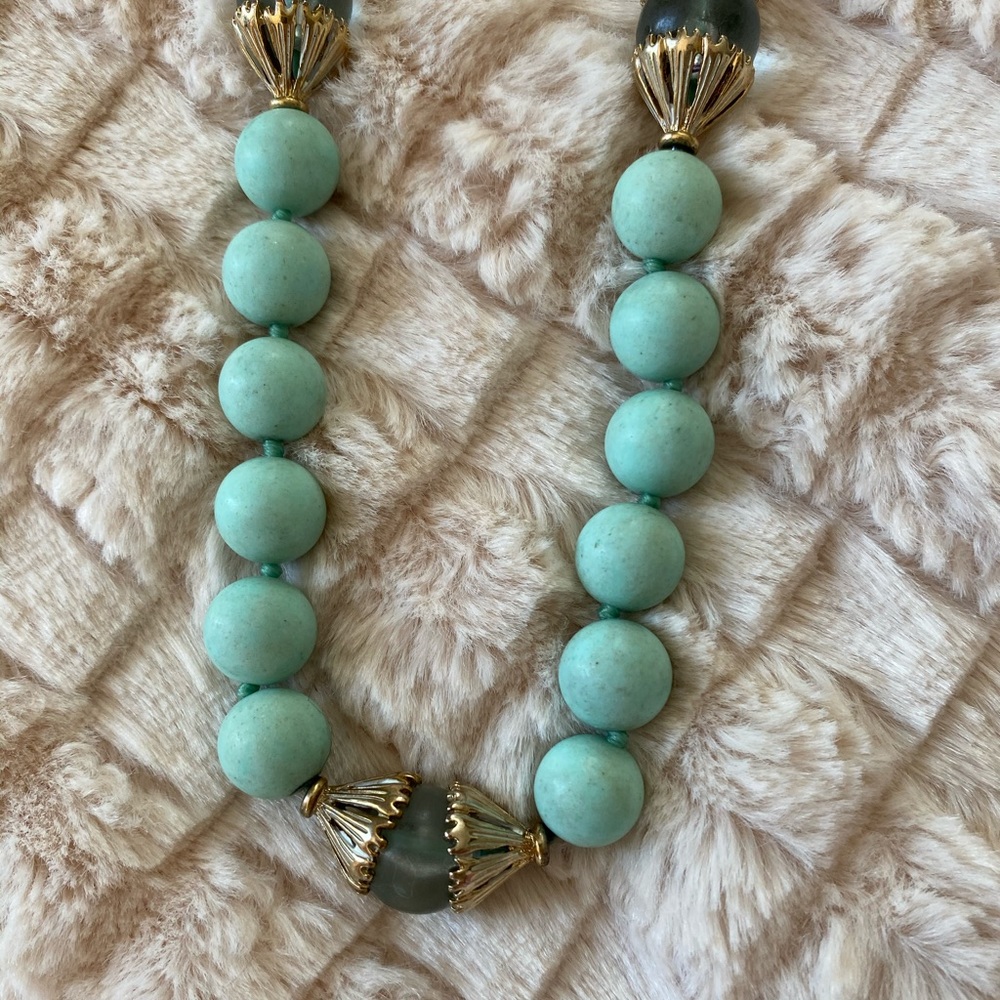 Turquoise beaded necklace